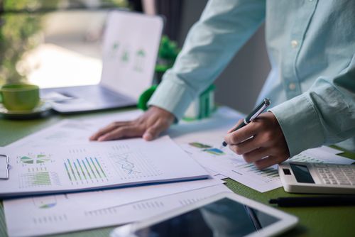 The Incredible Benefits of ESG for Companies: Stay Ahead of the Curve!